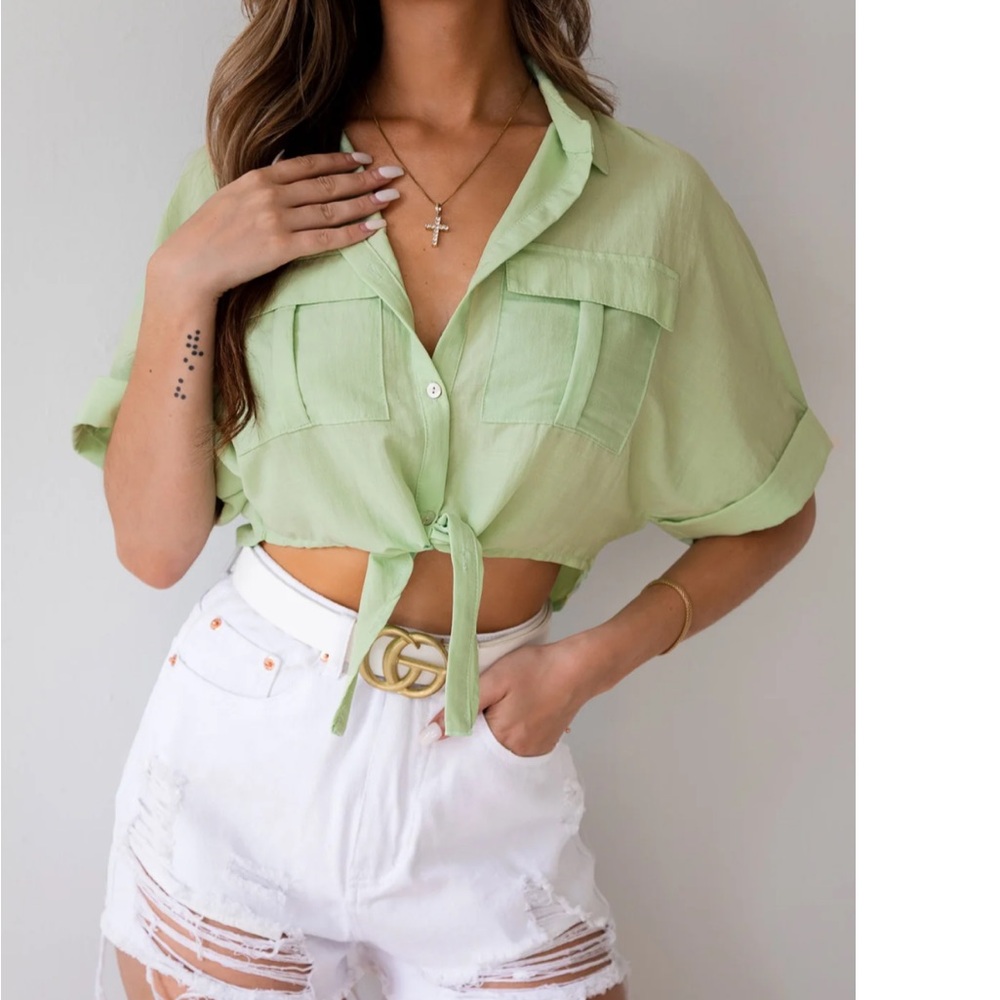 Green Short Sleeve Crop Button Down Shirt